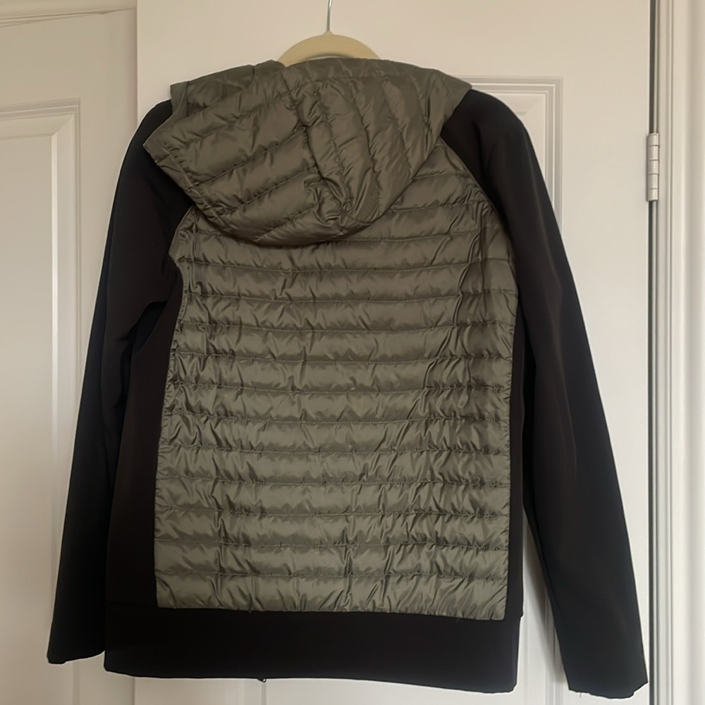 Down filled jacket - Picture 2 of 4